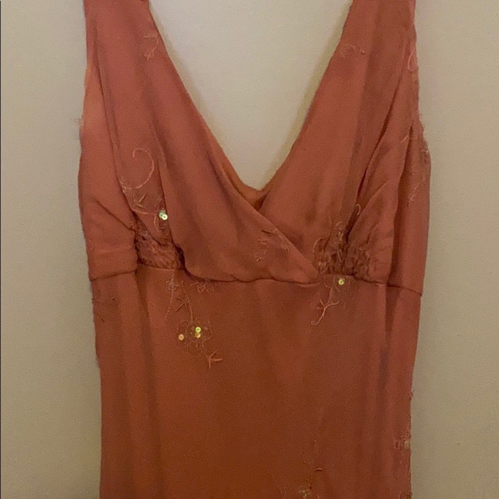 Size 10 petite v neck line